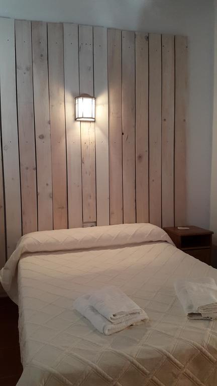 Albergue De Espiel Eksteriør billede